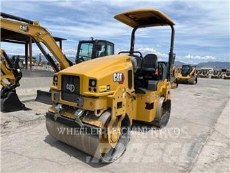 CAT CB4.0 Divvalču grunts veltņi