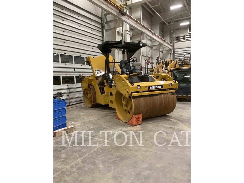CAT CB54 XW Augsnes blīvētāji