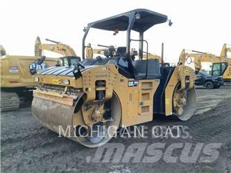CAT CB64B Divvalču grunts veltņi
