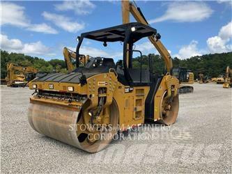 CAT CB64B Augsnes blīvētāji