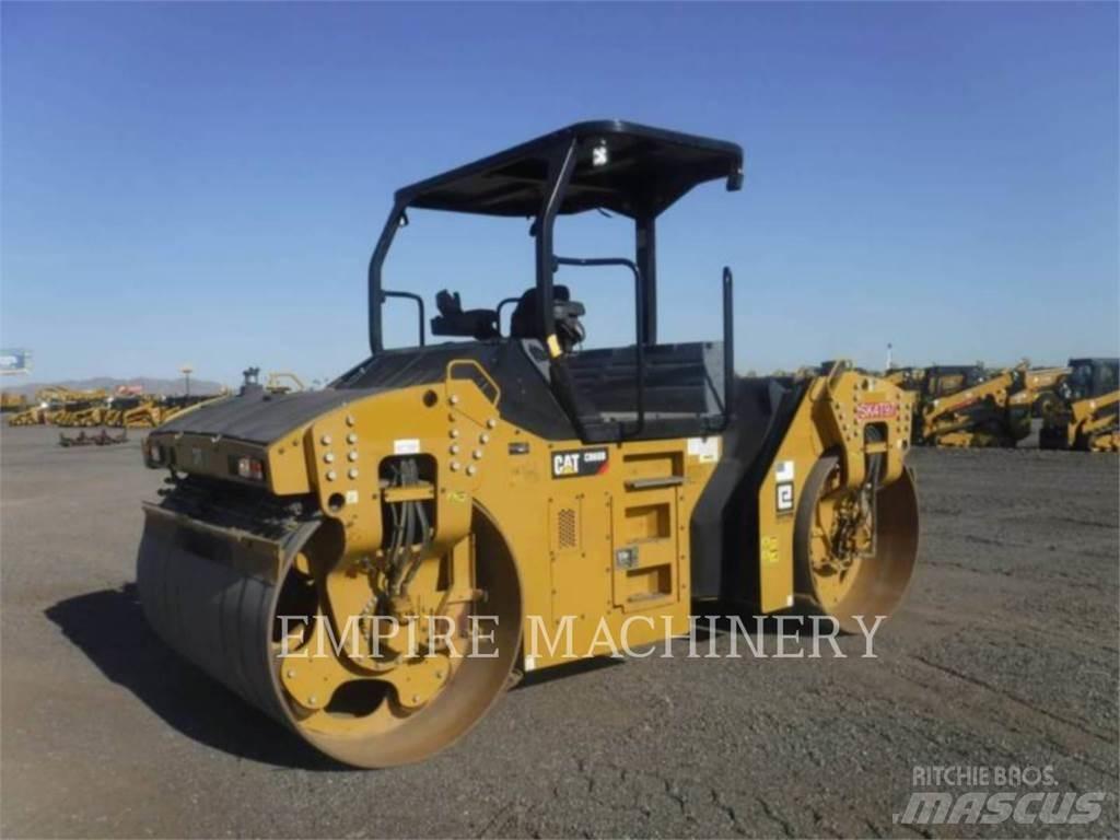 CAT CB66B Divvalču grunts veltņi