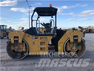 CAT CB66B CW Divvalču grunts veltņi
