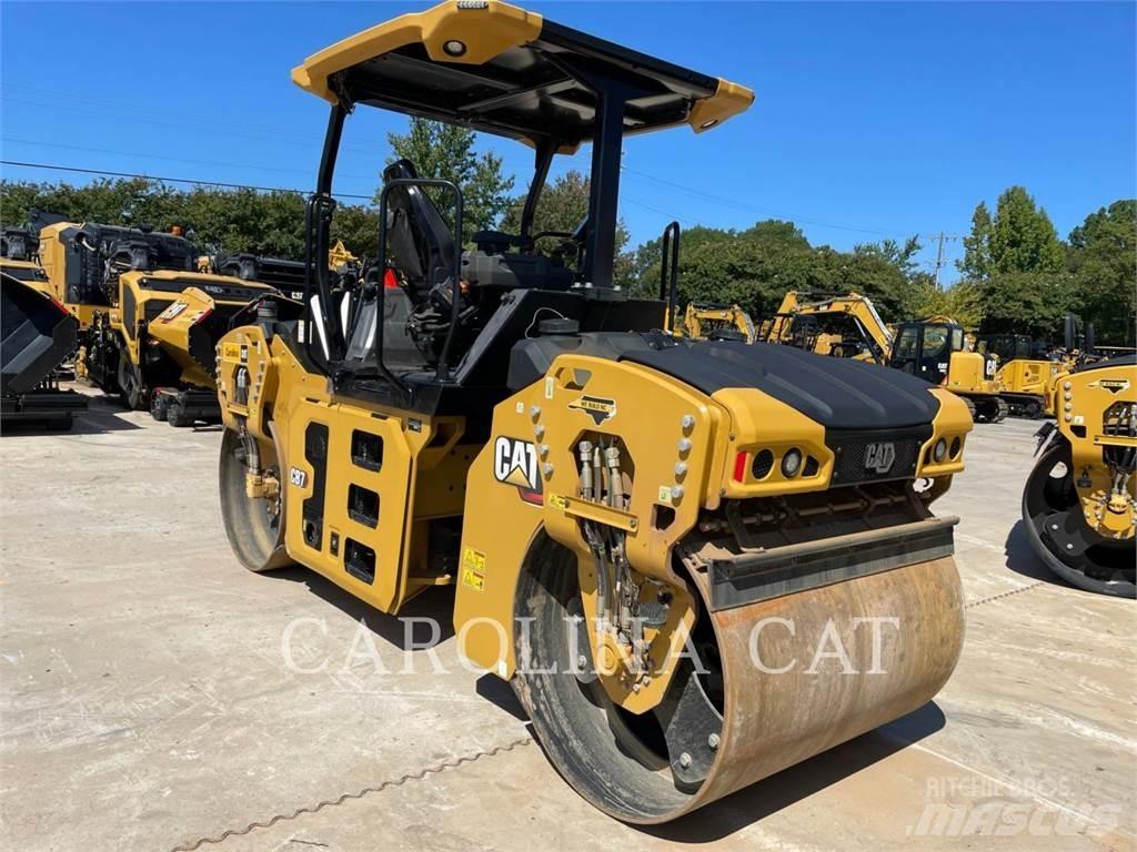 CAT CB7 Asfalta klājēji