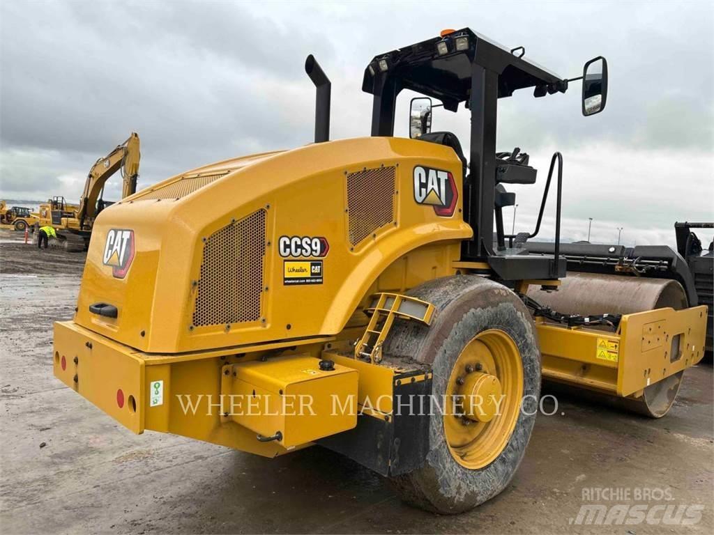 CAT CCS9 Divvalču grunts veltņi
