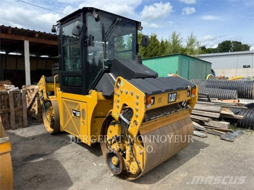 CAT CD44B Divvalču grunts veltņi
