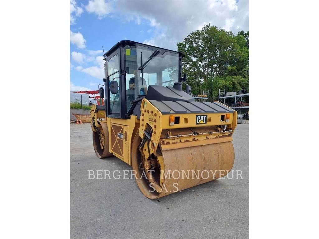 CAT CD54B Augsnes blīvētāji