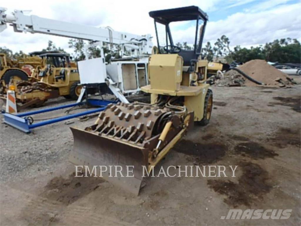 CAT CP323 Vienvalča grunts veltņi