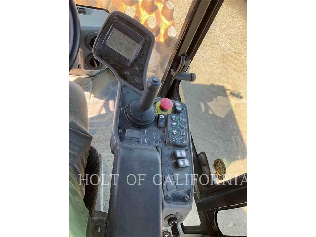 CAT CP54B Vienvalča grunts veltņi