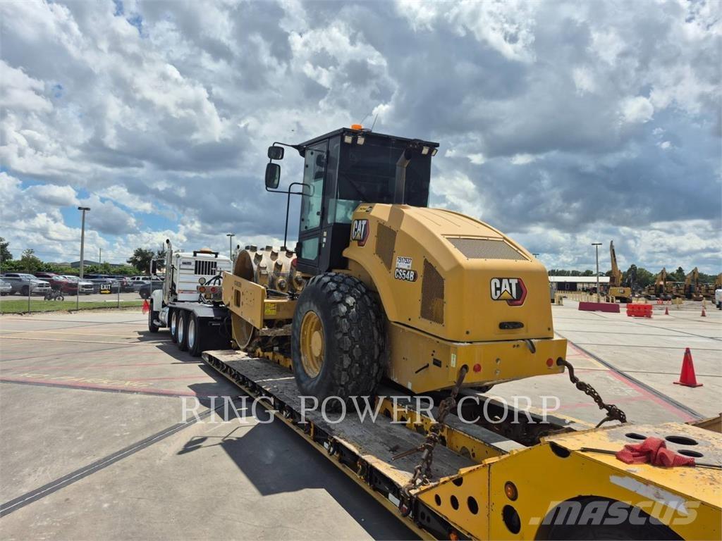 CAT CP54BCAB Divvalču grunts veltņi