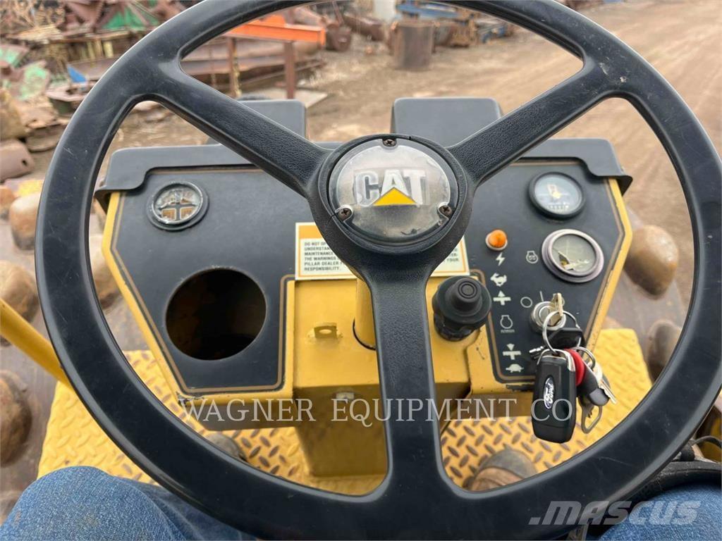 CAT CP563C Augsnes blīvētāji