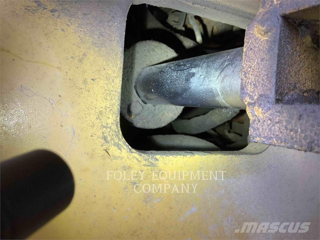 CAT CP563D Vienvalča grunts veltņi