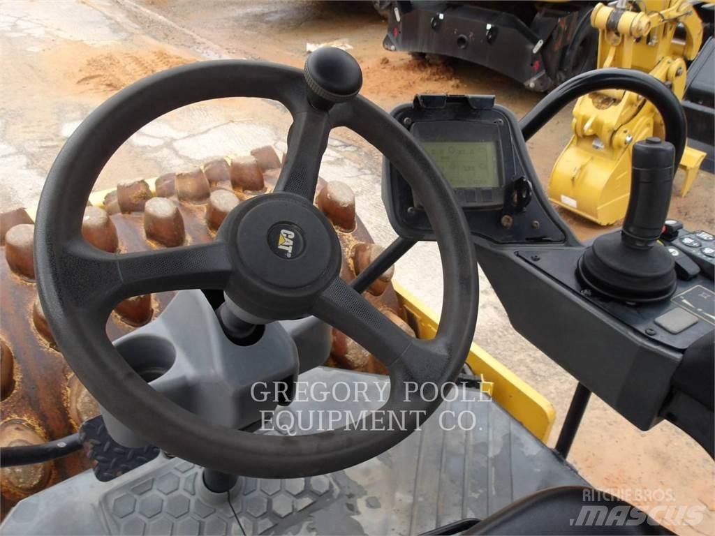 CAT CP56B Vienvalča grunts veltņi