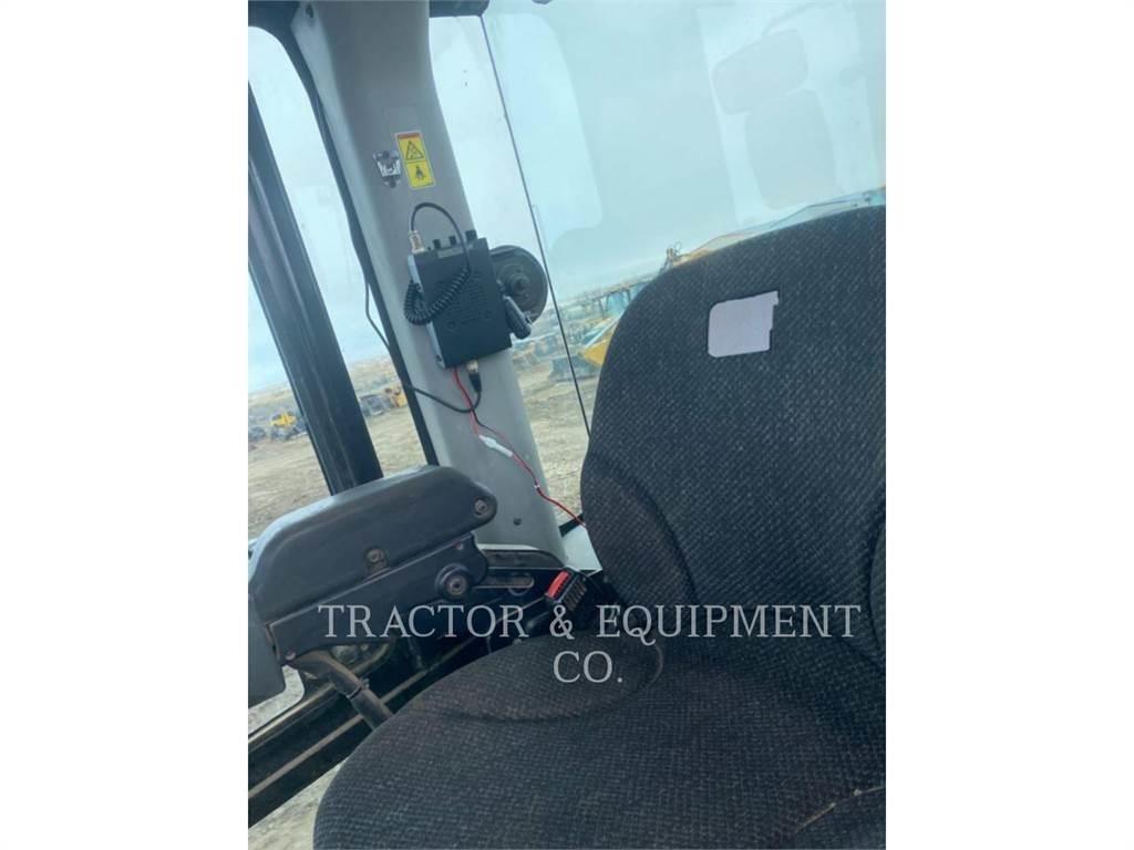 CAT CP56B Asfalta klājēji