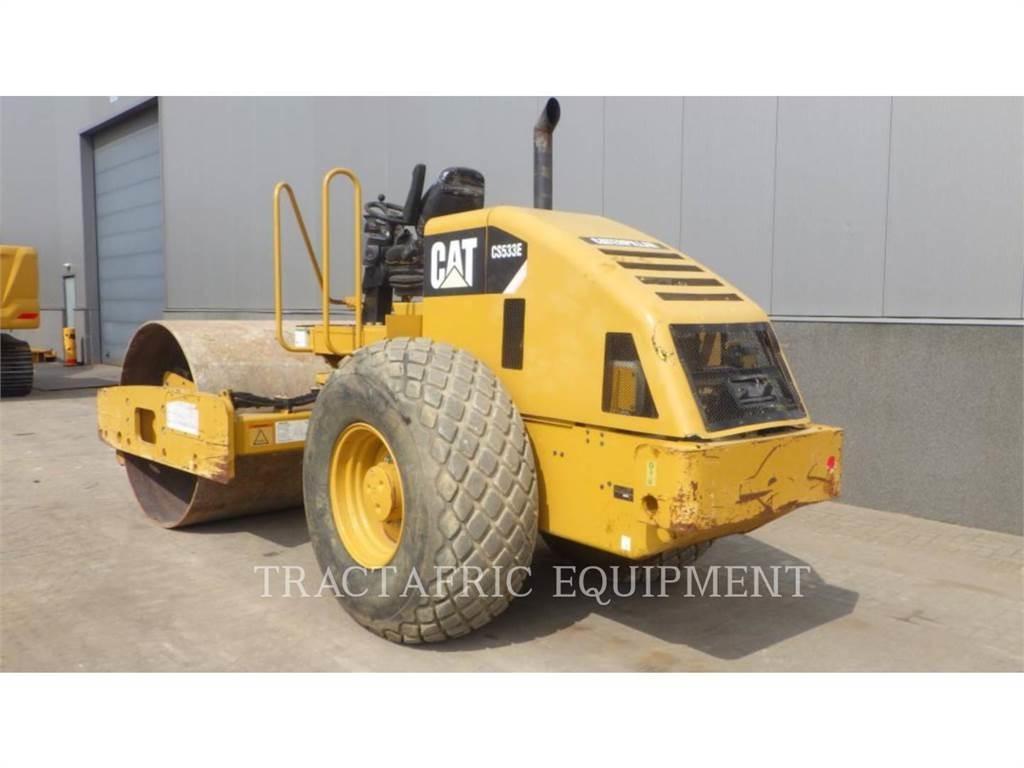 CAT CS-533E Vienvalča grunts veltņi