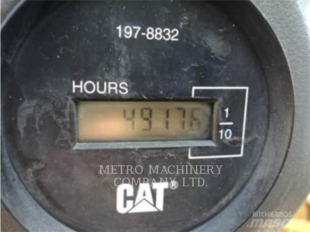 CAT CS-533E Vienvalča grunts veltņi