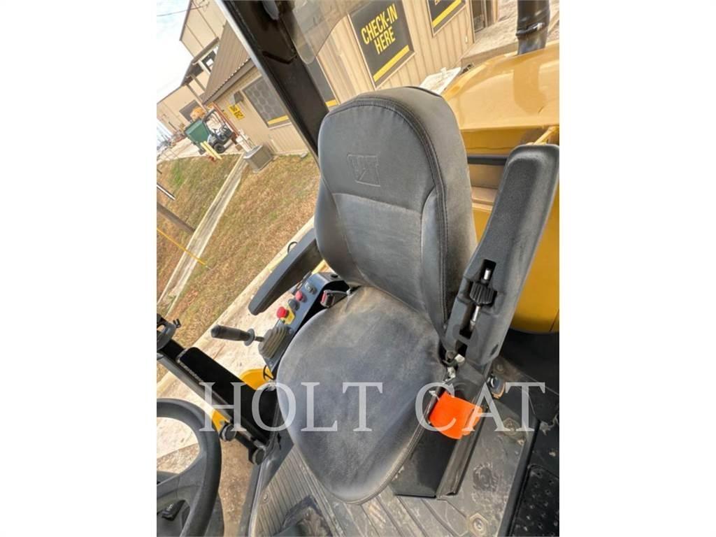 CAT CS11GC Vienvalča grunts veltņi