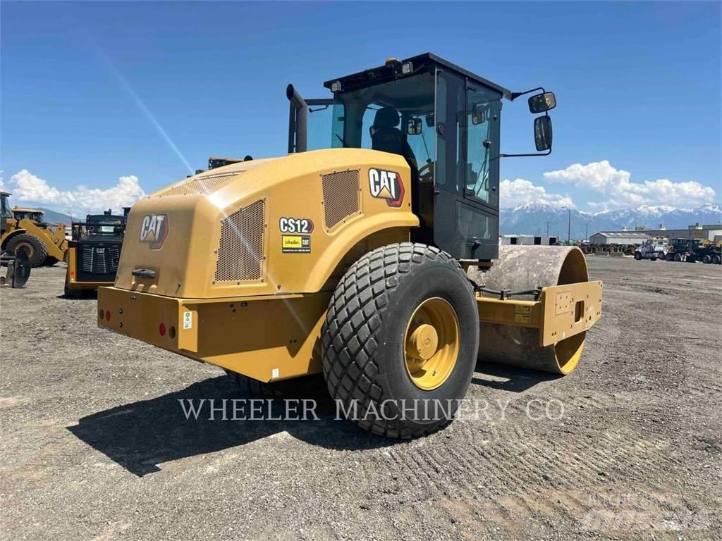 CAT CS12 Vienvalča grunts veltņi
