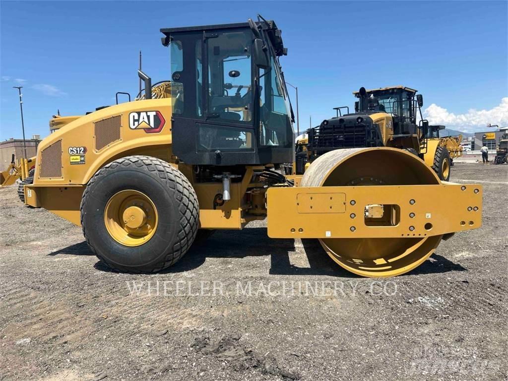 CAT CS12 Vienvalča grunts veltņi