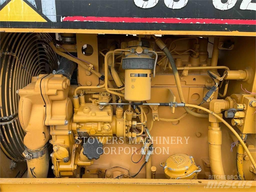 CAT CS323C Augsnes blīvētāji