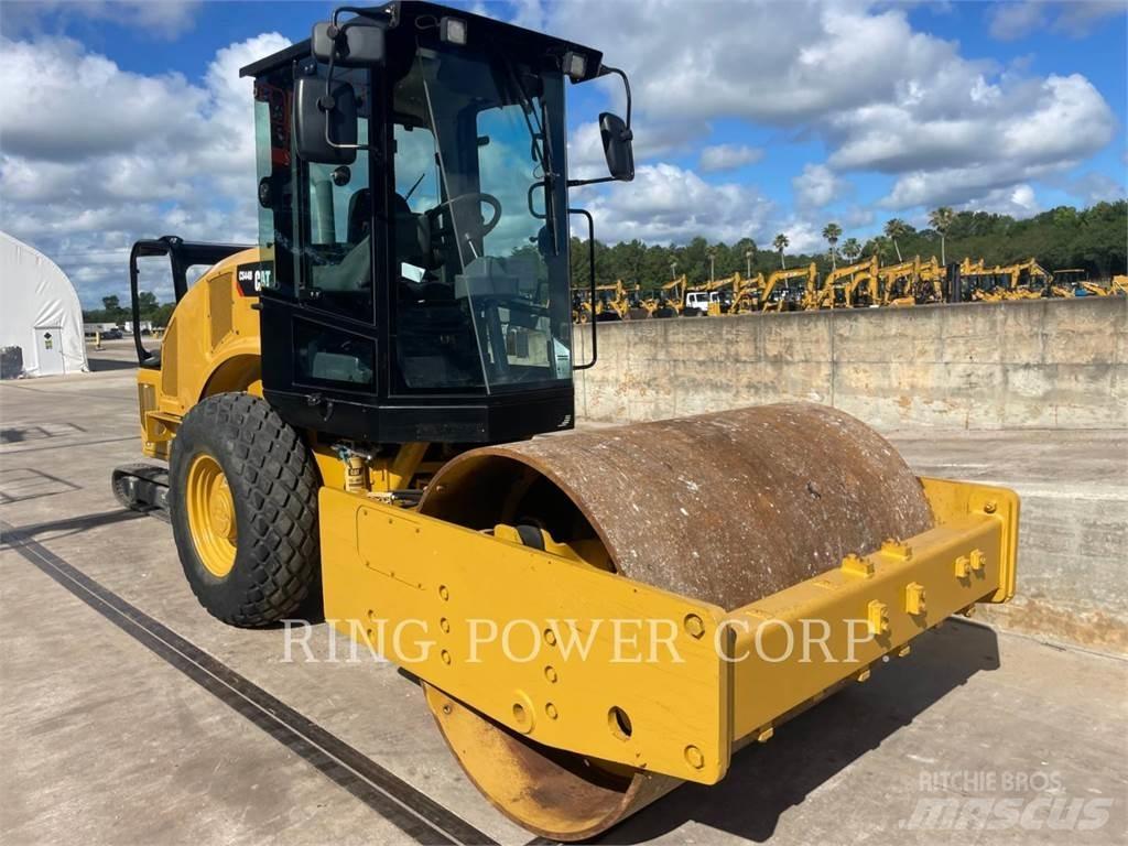 CAT CS44BCAB Divvalču grunts veltņi