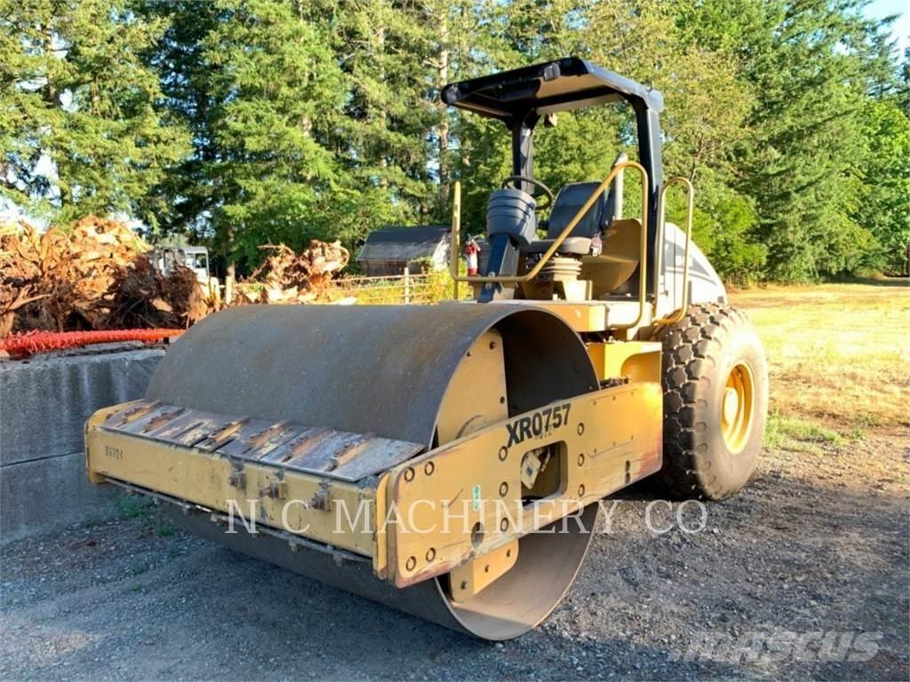 CAT CS533E Asfalta klājēji
