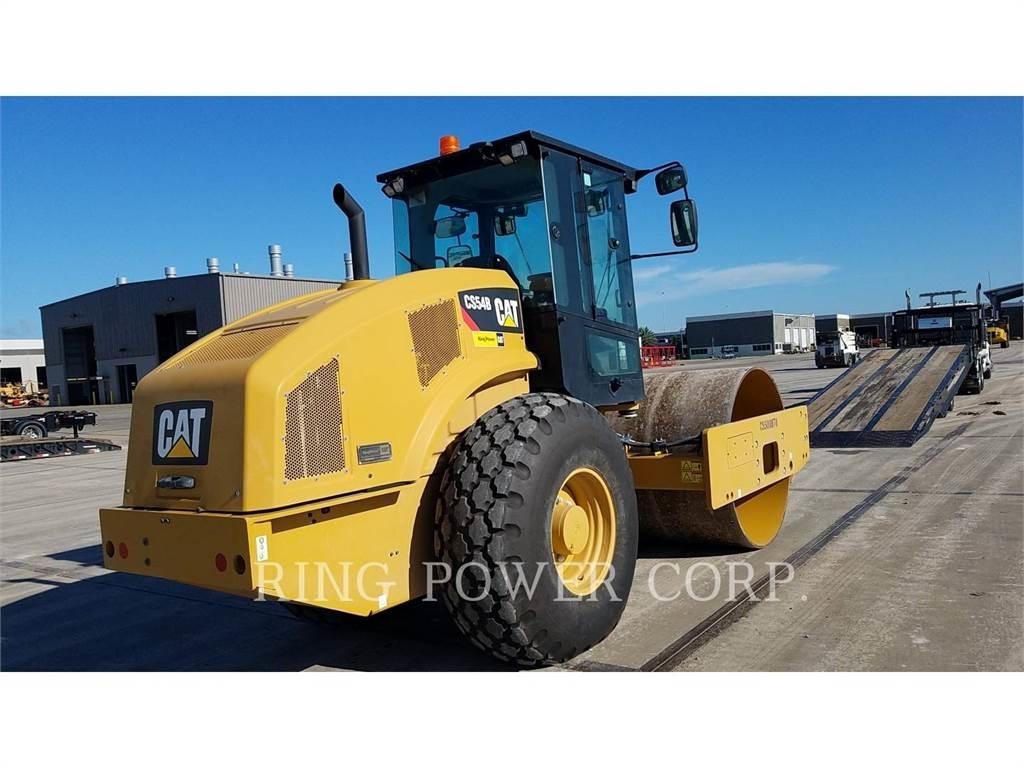 CAT CS54B Divvalču grunts veltņi