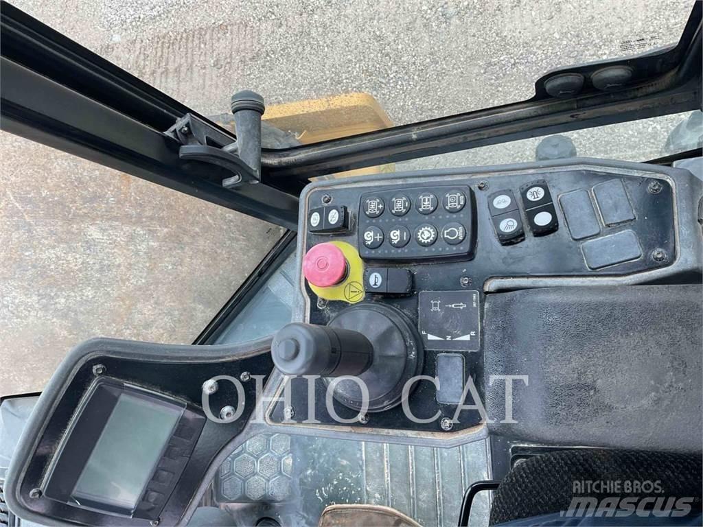 CAT CS56B Kombinētie veltņi