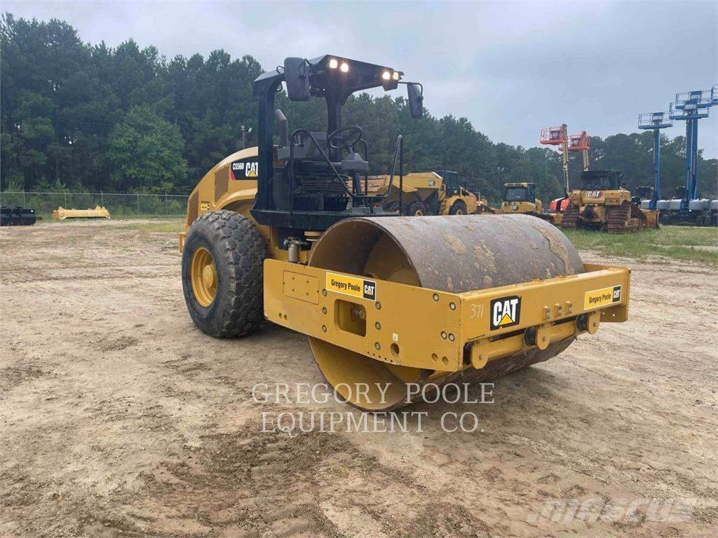 CAT CS56B Vienvalča grunts veltņi