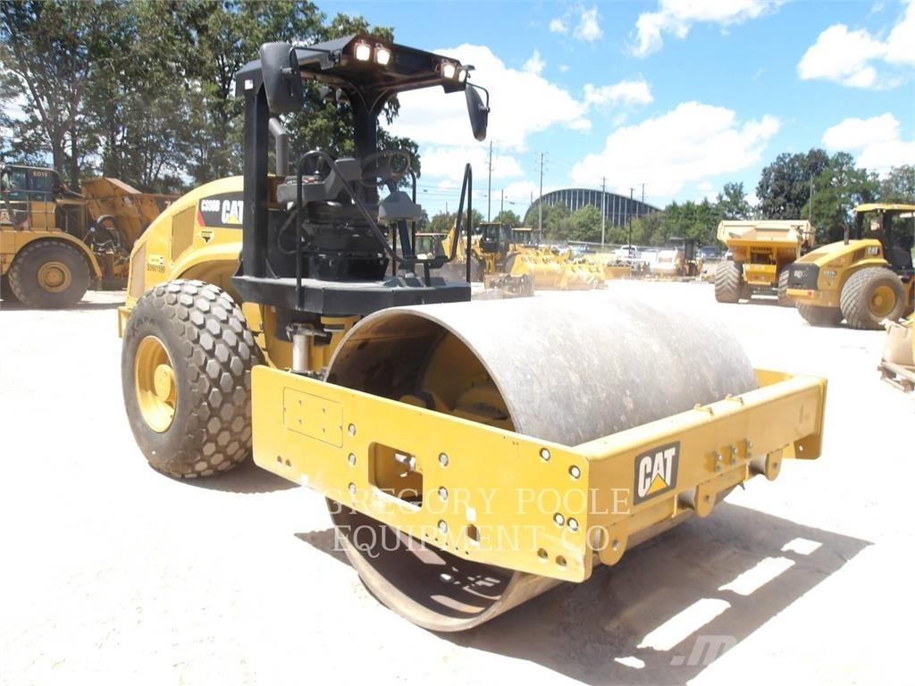 CAT CS56B Vienvalča grunts veltņi