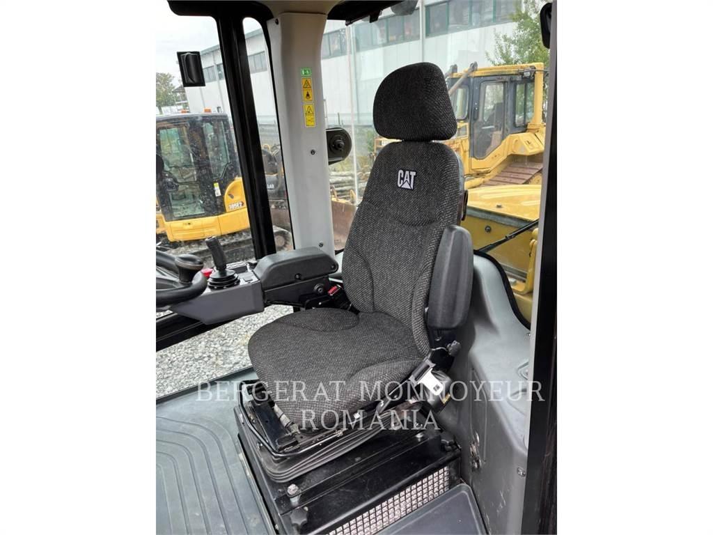 CAT CS64B Vienvalča grunts veltņi