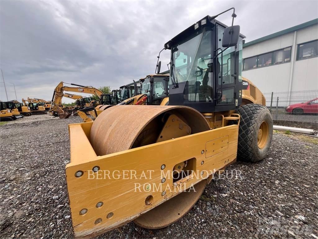CAT CS64B Vienvalča grunts veltņi