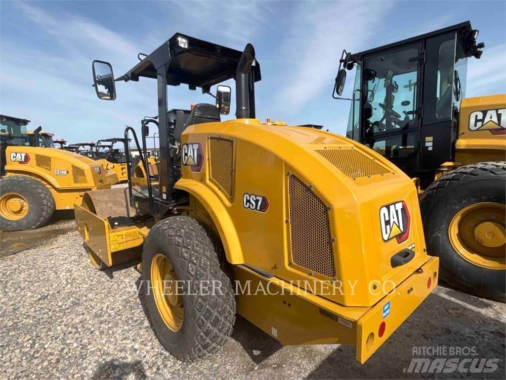 CAT CS7 Vienvalča grunts veltņi