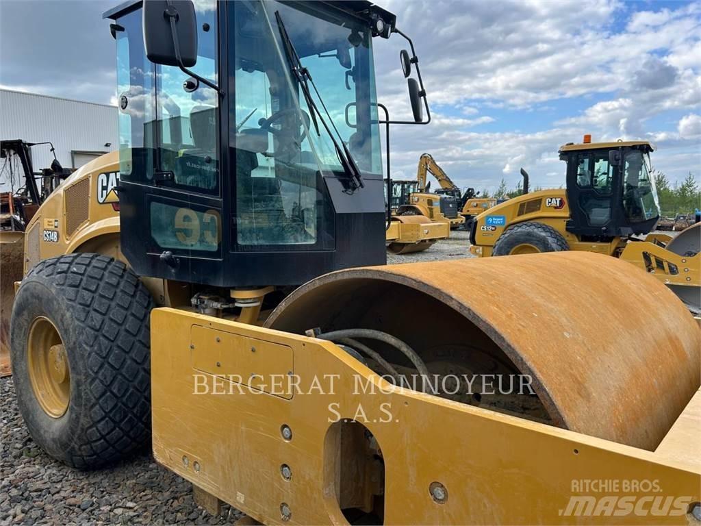 CAT CS74B 4F Augsnes blīvētāji