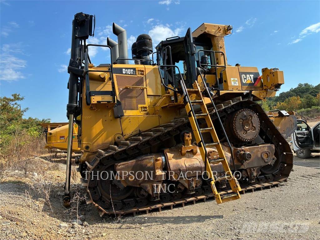 CAT D 10 T 2 Kāpurķēžu buldozeri