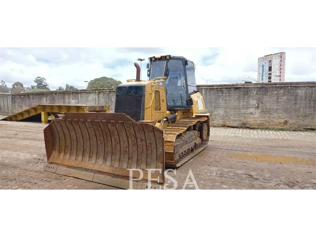 CAT D 6 K2 Kāpurķēžu buldozeri