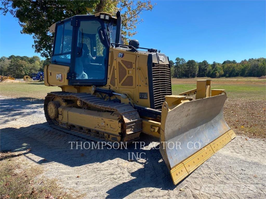 CAT D1 Kāpurķēžu buldozeri