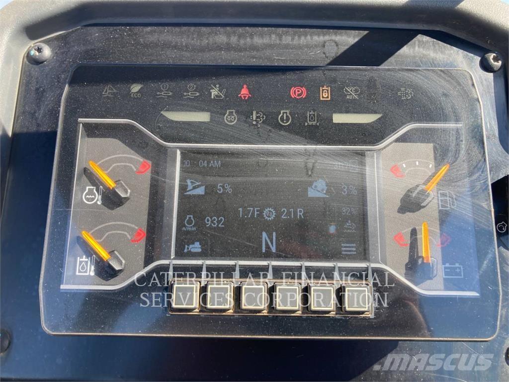 CAT D1-12LGP Kāpurķēžu buldozeri