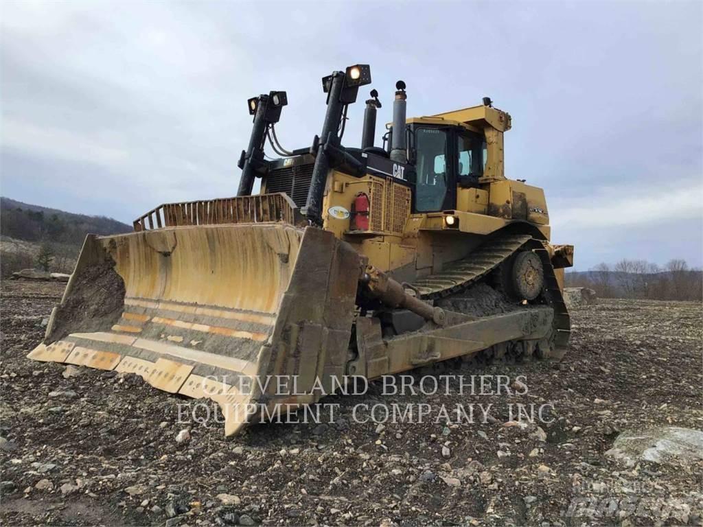 CAT D10T Kāpurķēžu buldozeri