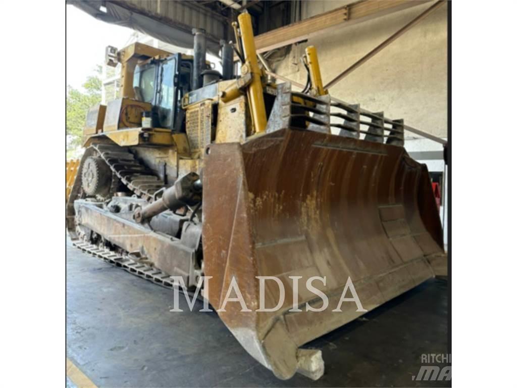 CAT D10T Kāpurķēžu buldozeri