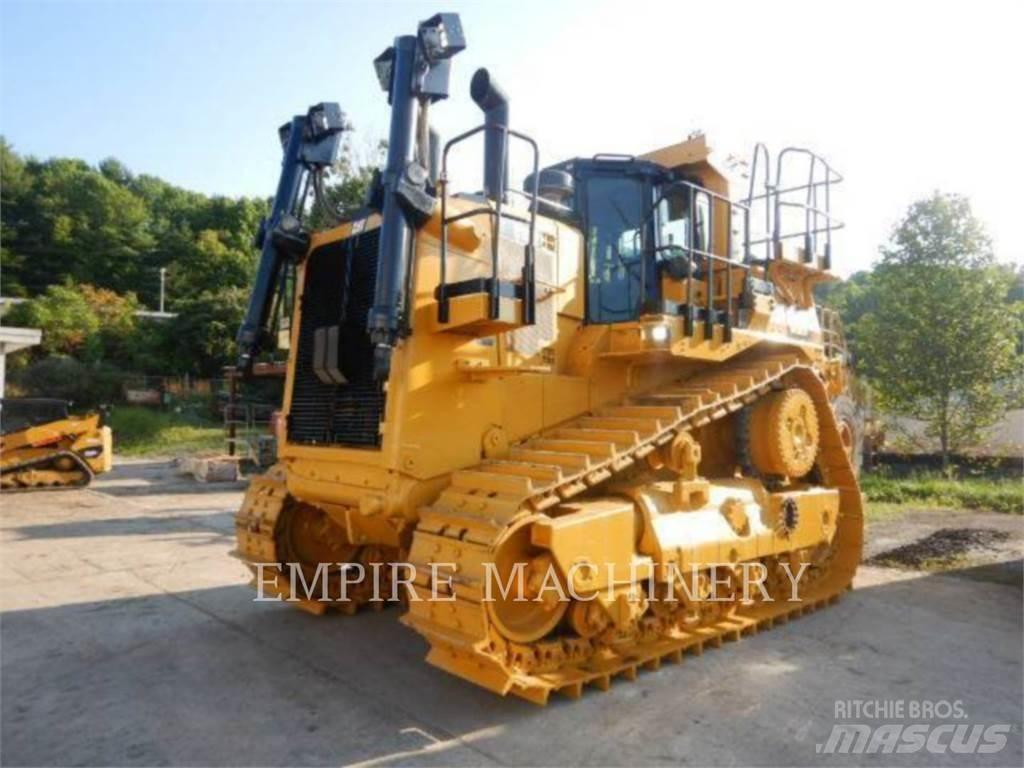 CAT D10T2 Kāpurķēžu buldozeri