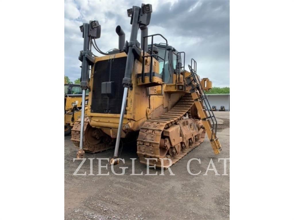 CAT D10T2 Kāpurķēžu buldozeri