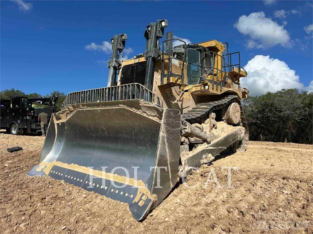 CAT D10T2 Kāpurķēžu buldozeri