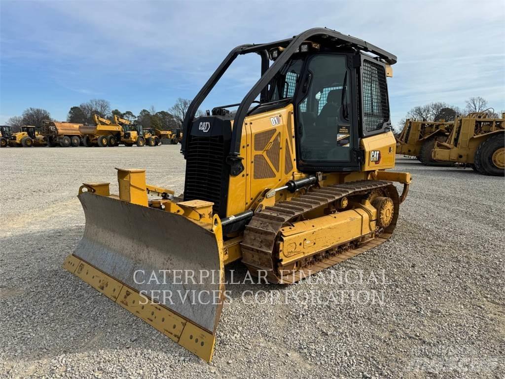 CAT D112 Kāpurķēžu buldozeri