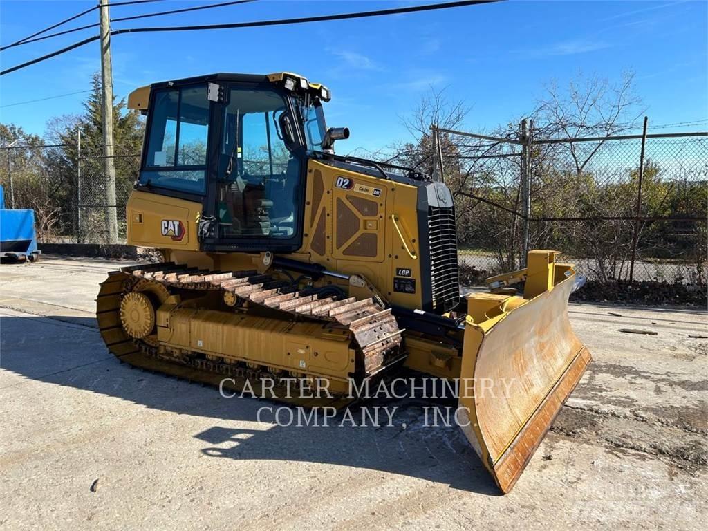 CAT D2 Kāpurķēžu buldozeri