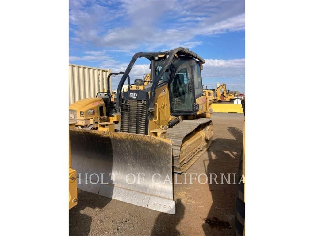 CAT D3 Kāpurķēžu buldozeri