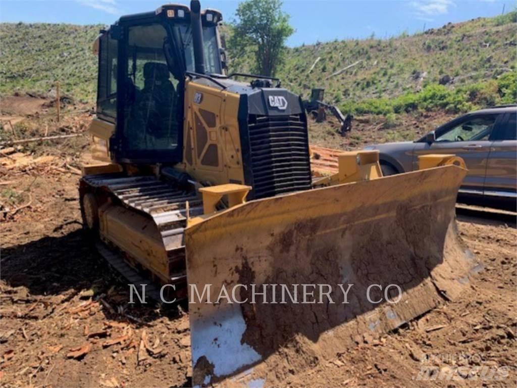 CAT D3 Kāpurķēžu buldozeri