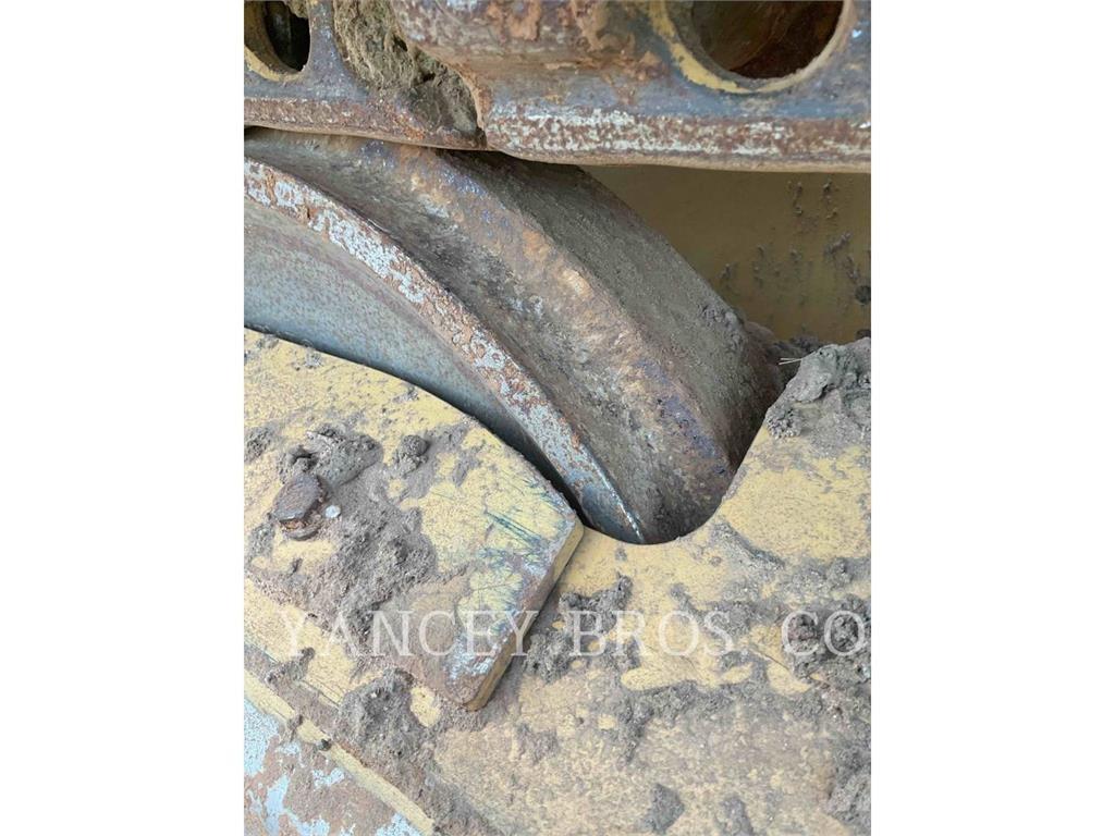 CAT D3 Kāpurķēžu buldozeri