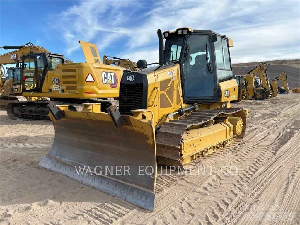 CAT D3 Kāpurķēžu buldozeri