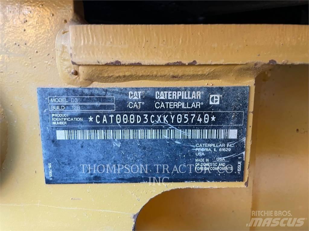 CAT D3 Kāpurķēžu buldozeri