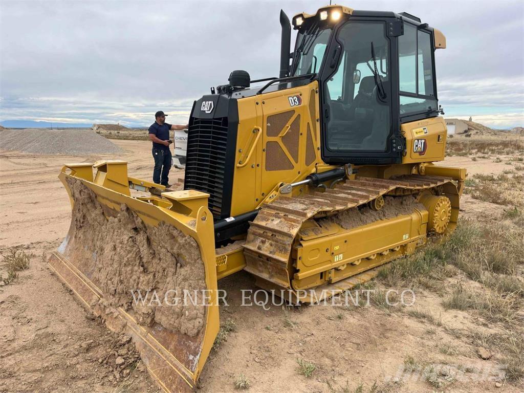 CAT D3 Kāpurķēžu buldozeri